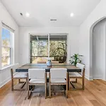 Modern 4Br Uptown Oasis!