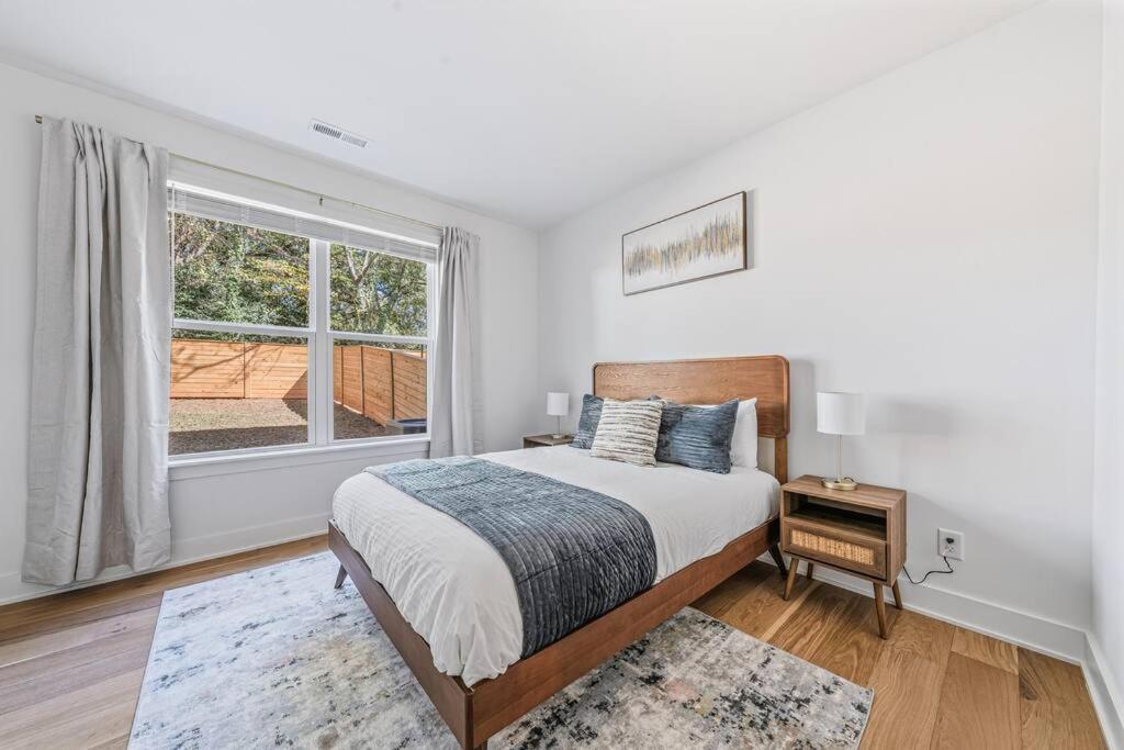 Holiday home Modern 4br Uptown Oasis! *