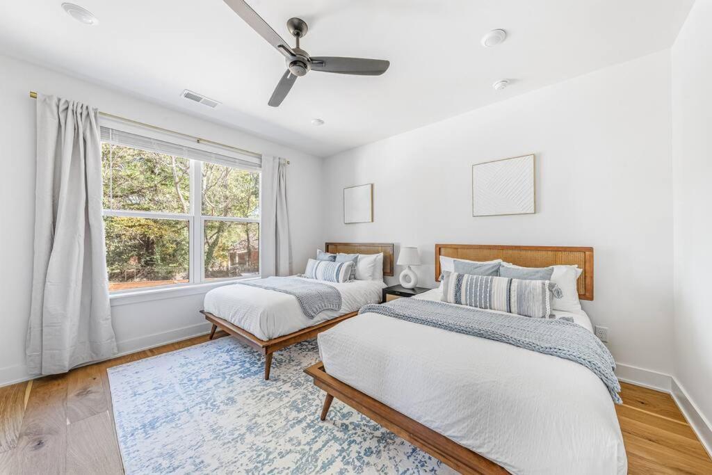 Modern 4br Uptown Oasis! Holiday home