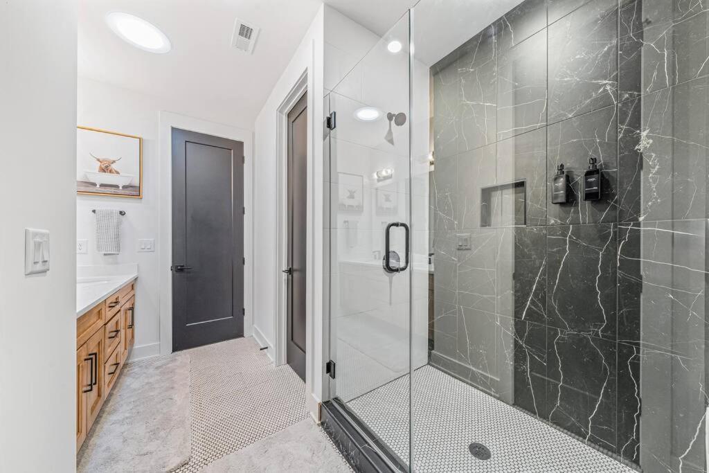 Holiday home Modern 4br Uptown Oasis! Charlotte